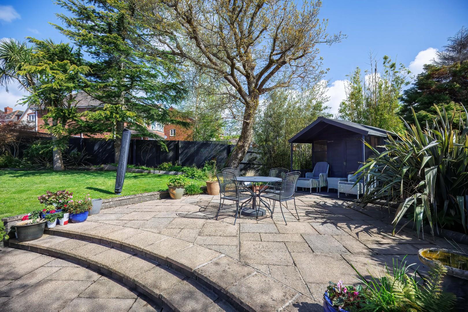 12 Blodyn Y Gog, Barry, CF63 1FB